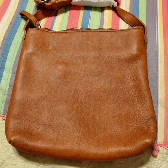 LIFETIME LEATHER CROSSBODY BAG new - Picture 2 of 9